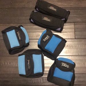 1.5 lb Ankle/wrist weights with 2lb hand weights